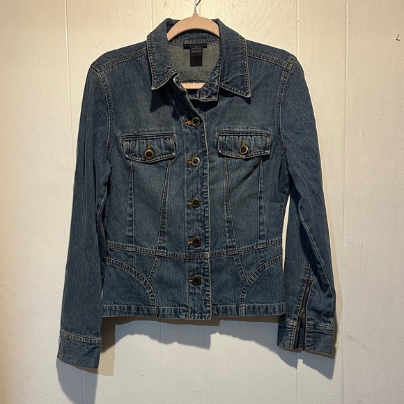 The Limited Jackets & Blazers - The Limited‎ Jean jacket size m Y2K